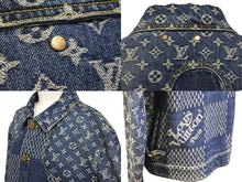 Load image into Gallery viewer, 極美品 LOUIS VUITTON ルイヴィトン NIGO デニムジャケット ジャイアントダミエウェーブスモノグラム 20AW HJA10WUZC 中古 58670