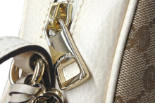 Load image into Gallery viewer, 極美品 GUCCI グッチ ショルダーバッグ 斜め掛け 449413 520981 GGキャンバス レザー ベージュ ホワイト ゴールド金具 中古 58671