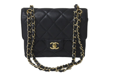 CHANEL シャネル ショルダーバッグ マトラッセチェーンショルダー20 黒 31番台 ゴールド金具 ラムスキン 美品 中古 58678