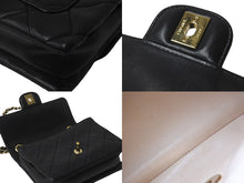 Load image into Gallery viewer, CHANEL シャネル ショルダーバッグ マトラッセチェーンショルダー20 黒 31番台 ゴールド金具 ラムスキン 美品 中古 58678