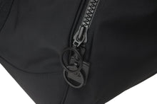 Load image into Gallery viewer, CHANEL シャネル ボストンバッグ スポーツライン 7番台 ココマーク ブラック ナイロン ブラック金具 美品 中古 58691