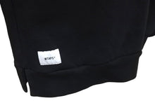 Load image into Gallery viewer, WTAPS ダブルタップス 18AW PLAYER 01 スウェットシャツ ハーフジップ ブラック フリース サイズ2 182ATDTM-CSM13 美品 中古 58698