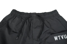 Load image into Gallery viewer, WTAPS ダブルタップス 19SS リフレクター ロゴ トラック パンツ ブラック ナイロン 191BRDT-PTM02 サイズ01 美品 中古 58703