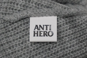 ANTIHERO アンタイヒーロー ニットキャップ 帽子 スケートボードブランド ビーニー アクリル グレー フリーサイズ 美品 中古 58708