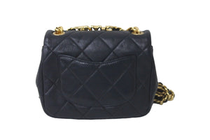 極美品 CHANEL シャネル チェーンショルダーバッグ AS3748 マトラッセ トップハンドル ブラック ゴールド金具 中古 58746