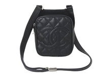 Load image into Gallery viewer, CHANEL シャネル ショルダーバッグ マトラッセ ココマーク 10番台 2006年 キャビアスキン ブラック シルバー金具 良品 中古 58747