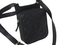 Load image into Gallery viewer, CHANEL シャネル ショルダーバッグ マトラッセ ココマーク 10番台 2006年 キャビアスキン ブラック シルバー金具 良品 中古 58747