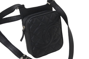 CHANEL シャネル ショルダーバッグ マトラッセ ココマーク 10番台 2006年 キャビアスキン ブラック シルバー金具 良品 中古 58747