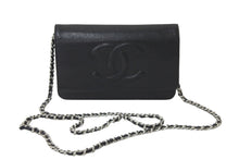 Load image into Gallery viewer, CHANEL シャネル ウォレットチェーン ショルダーバッグ ブラック 15番台 ココマーク キャビアスキン シルバー金具 美品 中古 58891