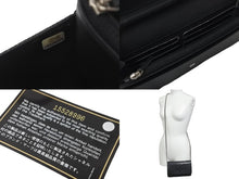 Load image into Gallery viewer, CHANEL シャネル ウォレットチェーン ショルダーバッグ ブラック 15番台 ココマーク キャビアスキン シルバー金具 美品 中古 58891