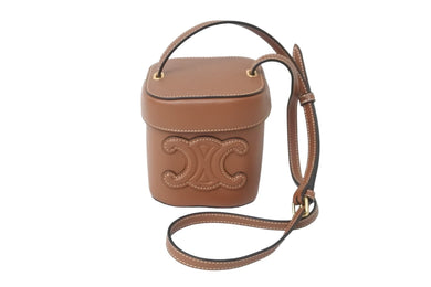 極美品 CELINE セリーヌ ショルダーバッグ スモールボックス ブラウン スムースカーフ 199263DU3.04LU ゴールド金具 中古 58895