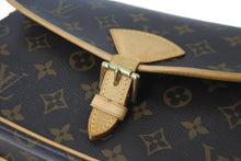 Load image into Gallery viewer, LOUIS VUITTON ルイヴィトン ショルダーバッグ M42250 ソローニュ モノグラム ブラウン ゴールド金具 美品 中古 58912