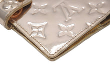 Load image into Gallery viewer, LOUIS VUITTON ルイヴィトン 手帳カバー アジェンダPM R20962 モノグラム ヴェルニ パテントレザー ゴールド 美品 中古 58970