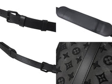 Load image into Gallery viewer, LOUIS VUITTON ルイヴィトン モノグラム シースルー キーポル バンドリエール50 ボストンバッグ ブラック M53971 美品 中古 58999