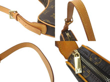 Load image into Gallery viewer, 極美品 LOUIS VUITTON ルイヴィトン ショルダーバッグ M51510 ポシェット クロワッサン モノグラム ブラウン ゴールド 中古 59007