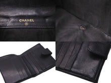 Load image into Gallery viewer, CHANEL シャネル 二つ折り財布 A13496 ココマーク キャビアスキン 6番台 2000年 ブラック ゴールド金具 良品 中古 59034
