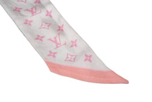 Load image into Gallery viewer, LOUIS VUITTON ルイヴィトン バンドーBBスカーフ レッツゴー M76441 モノグラム シルク ピンク ブルー 良品 中古 59040