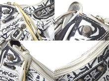 Load image into Gallery viewer, BALENCIAGA バレンシアガ ショルダーバッグ LE CAGOLE XS グラフィティプリント 671309210GB9060 シルバー金具 美品 中古 59052