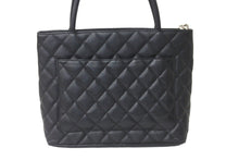 Load image into Gallery viewer, 極美品 CHANEL シャネル トートバッグ 復刻トート キャビアスキン A01804 7番台 2002年頃 ココマーク シルバープレート 中古 59067