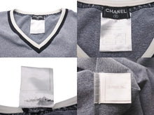 Load image into Gallery viewer, CHANEL シャネル 半袖 Tシャツ ナイロン スパンデックス グレー サイズ38 P10692V06479 H0098 Vネック ココマーク 美品 中古