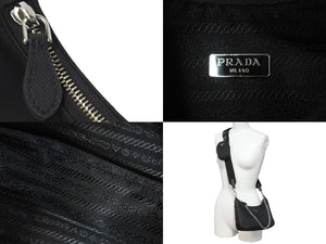 PRADA プラダショルダーバッグ ホーボー ポシェット ポーチ ストラップ付き 2005年再版 1BH204 シルバー金具 美品 中古 59125 