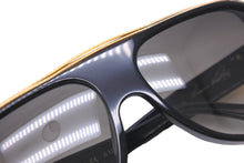 Load image into Gallery viewer, 初期 極美品 LOUIS VUITTON ルイヴィトン ミリオネア 初期 サングラス 61□15 Z0098e ブラック ゴールド 中古 59134