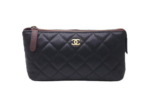 CHANEL シャネル ポーチ コスメポーチ 化粧ポーチ マトラッセ キャビアスキン 21番台 A69259 ゴールド金具 美品 中古 59138