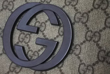 Load image into Gallery viewer, GUCCI グッチ クラッチバッグ PCケース タブレットケース GGスプリーム GG柄 総柄 493075 ブラウン 美品 中古 59139