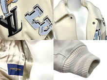 Load image into Gallery viewer, 極美品 LOUIS VUITTON ルイヴィトン マルチパッチ ミックスドレザーバーシティブルゾン 22AW サイズ48 RM222 MJY HNL91X 中古59156