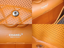 Load image into Gallery viewer, 極美品 CHANEL シャネル ショルダーバッグ マトラッセ25 ダブルフラップ チェーン 11番台 オレンジ パンチングレザー 中古 59214