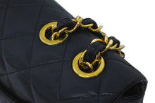 Load image into Gallery viewer, CHANEL シャネル ショルダーバッグ デカマトラッセ ダブルチェーンブラック 3番台 ラムスキン ゴールド金具 美品 中古 59258