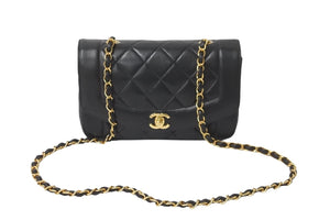 極美品 CHANEL シャネル チェーンショルダーバッグ ダイアナマトラッセ22 3番台 ラムスキン ブラック ゴールド金具 中古 59302
