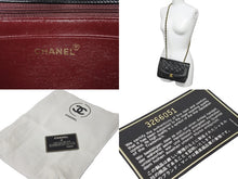 Load image into Gallery viewer, 極美品 CHANEL シャネル チェーンショルダーバッグ ダイアナマトラッセ22 3番台 ラムスキン ブラック ゴールド金具 中古 59311