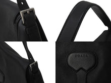 画像をギャラリービューアに読み込む, PRADA プラダショルダーバッグ ワンショルダー VIT.DAINO BN0526 ブラック レザー 美品 中古 59312 