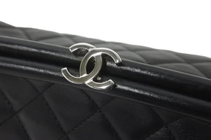 CHANEL シャネル マトラッセ がま口 クラッチバッグ ポーチ 10番台 ブラック ラムスキン シルバー金具 美品 中古 59317