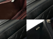 Load image into Gallery viewer, CHANEL シャネル ショルダーバッグ チェーン ウォレット マトラッセ ココマーク 22番台 ブラック ラムスキン シルバー金具 美品 中古 59320