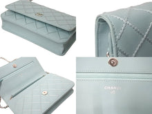 Load image into Gallery viewer, 極美品 CHANEL シャネル ショルダーバッグ ワイルドステッチ チェーン ウォレット 29番台 ブルー系 レザー シルバー金具 中古 59321