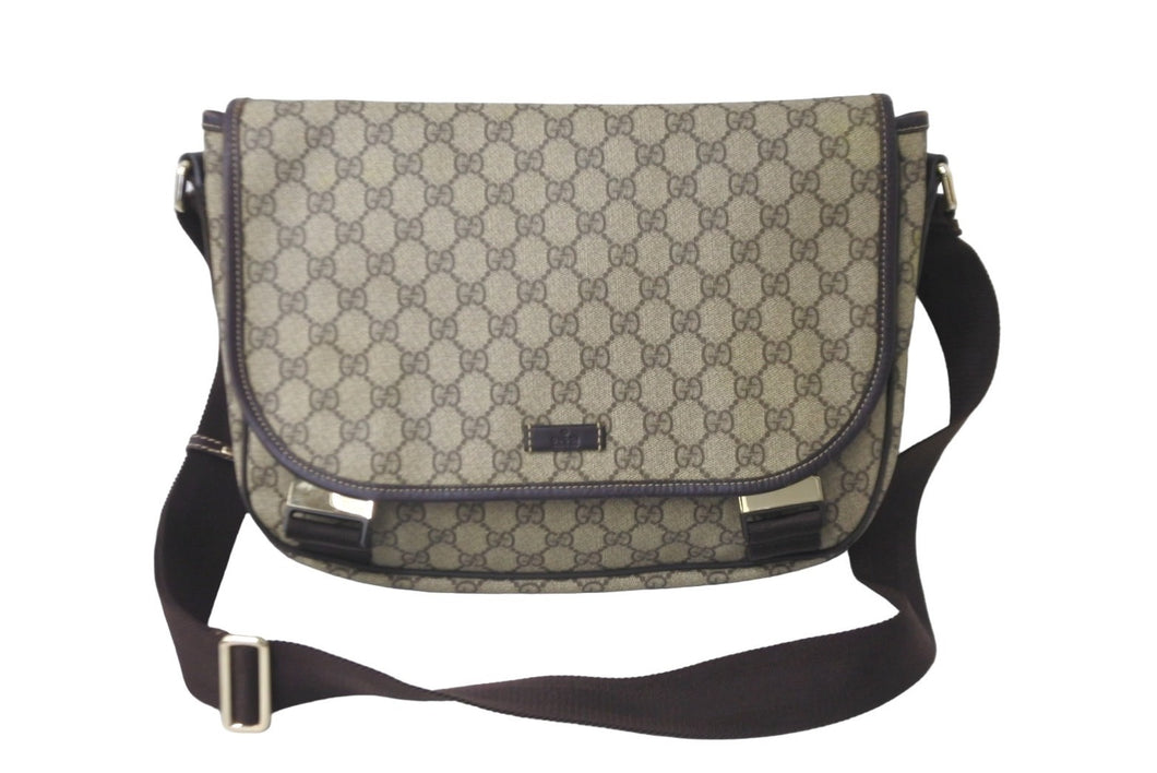 GUCCI グッチ ショルダーバッグ メッセンジャーバッグ GG柄 GG