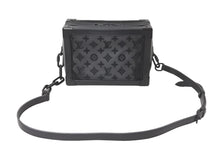 Load image into Gallery viewer, LOUIS VUITTON ルイヴィトン ショルダーバッグ ソフトトランク M53964 メッシュ レザー ブラック 美品 中古 59347