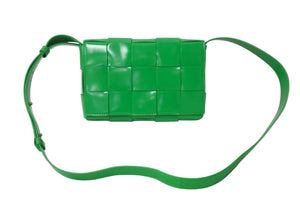 極美品 BOTTEGAVENETA ボッテガヴェネタ ショルダーバッグ マキシ イントレチャート ブラッシュドレザー カセット 中古 59360