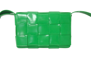 極美品 BOTTEGAVENETA ボッテガヴェネタ ショルダーバッグ マキシ イントレチャート ブラッシュドレザー カセット 中古 59360