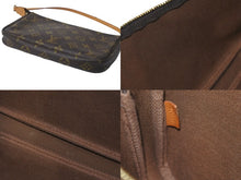 Load image into Gallery viewer, LOUIS VUITTON ルイヴィトン ハンドバッグ ポシェットアクセソワール M51980 モノグラム ブラウン 美品 中古 59365