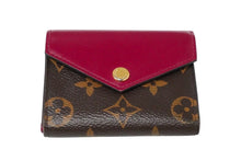 Load image into Gallery viewer, LOUIS VUITTON ルイヴィトン カードケース M62932 ポルトフォイユゾエ ブラウン レッド モノグラム レザー 良品 中古 59393