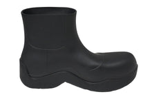 Load image into Gallery viewer, BOTTEGA VENETA ボッテガヴェネタ パドル アンクルブーツ ブラック ゴム サイズ41 640045V00P01000 美品 中古 59394