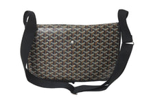 Load image into Gallery viewer, 極美品 GOYARD ゴヤール ショルダーバッグ カペシアンMM CAPETIMMLTY01CG01P ブラック シルバー金具 中古 59454