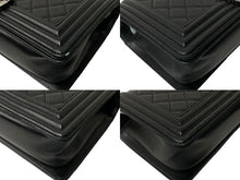 Load image into Gallery viewer, CHANEL シャネル ショルダーバッグ ボーイシャネル 23番台 ブラック ラムスキン ヴィンテージシルバー金具 美品 中古 59465