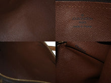 Load image into Gallery viewer, LOUIS VUITTON ルイヴィトン モノグラム パピヨン30 ハンドバッグ ブラウン PVC 鞄 ロゴ 手持ち M51385 美品 中古 59524