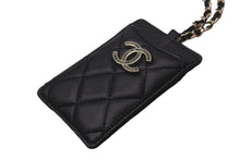 Load image into Gallery viewer, 新品同様 CHANEL シャネル マトラッセ チェーン パスケース 30番台 ラムスキン ブラック ココマーク ゴールド金具 中古 59547