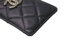Load image into Gallery viewer, 新品同様 CHANEL シャネル マトラッセ チェーン パスケース 30番台 ラムスキン ブラック ココマーク ゴールド金具 中古 59547