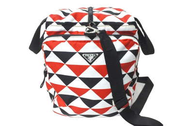 PRADA プラダ ショルダーバッグ トライアングル総柄 トライアングルロゴ ブラック レッド ホワイト シルバー金具 美品 中古 59559